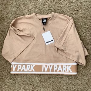 Ivy park logo crop tee
